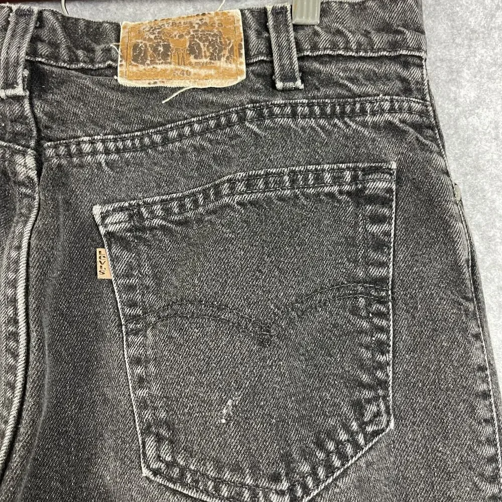 VTG Levis 540 Denim Jeans Mens 34x33 Black Relaxed Fit Brown Tab 90s USA Made